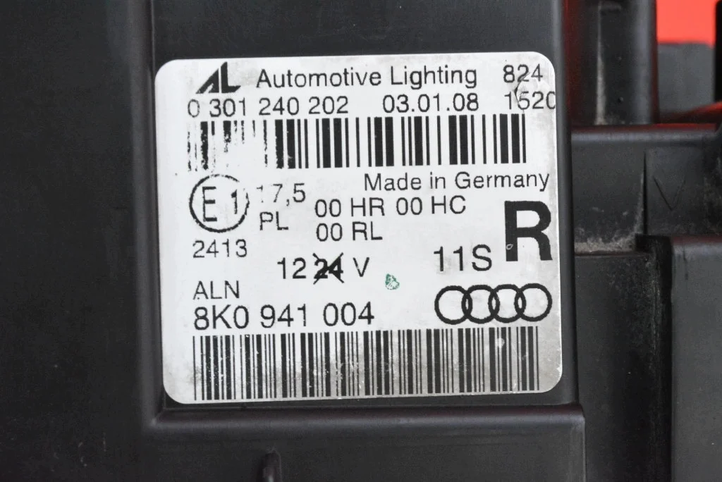 Höger strålkastare Audi A4 B8 07-11 image 6