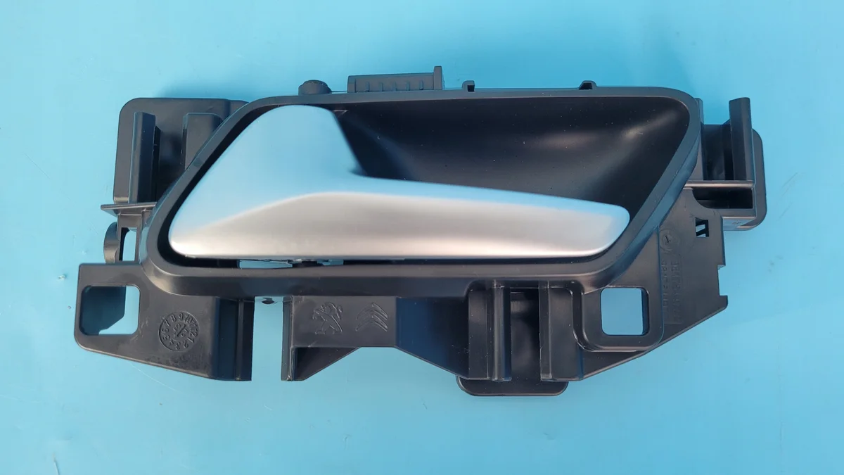 Opel Astra L VI GSe Maçaneta Porta Esquerda