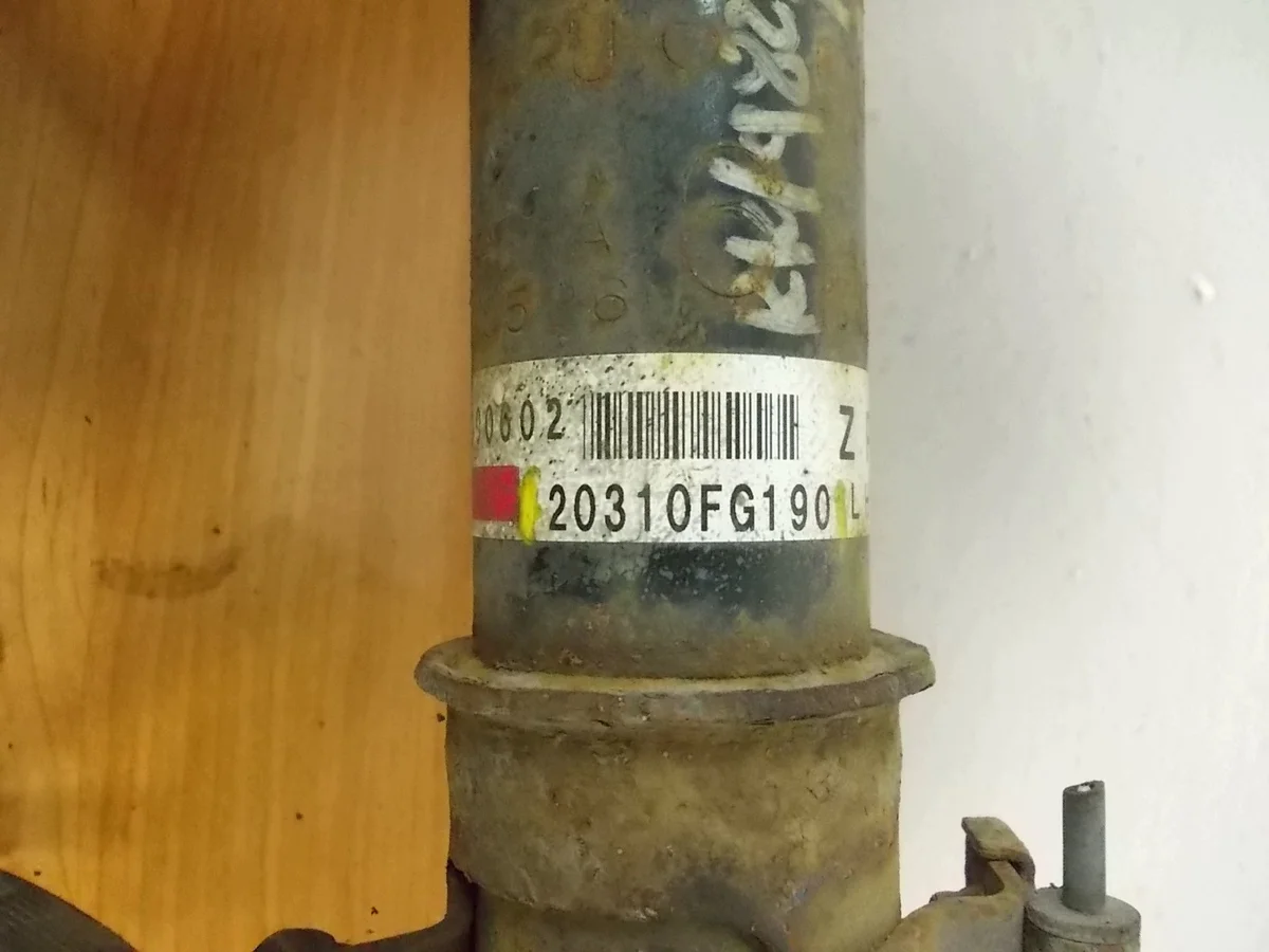Stoßdämpfer vorne rechts Subaru Impreza GH image 4