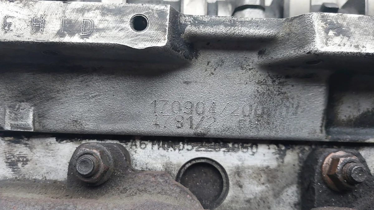 Culata Motor Mercedes 2.2 CDI OM611 A6110105220 image 5