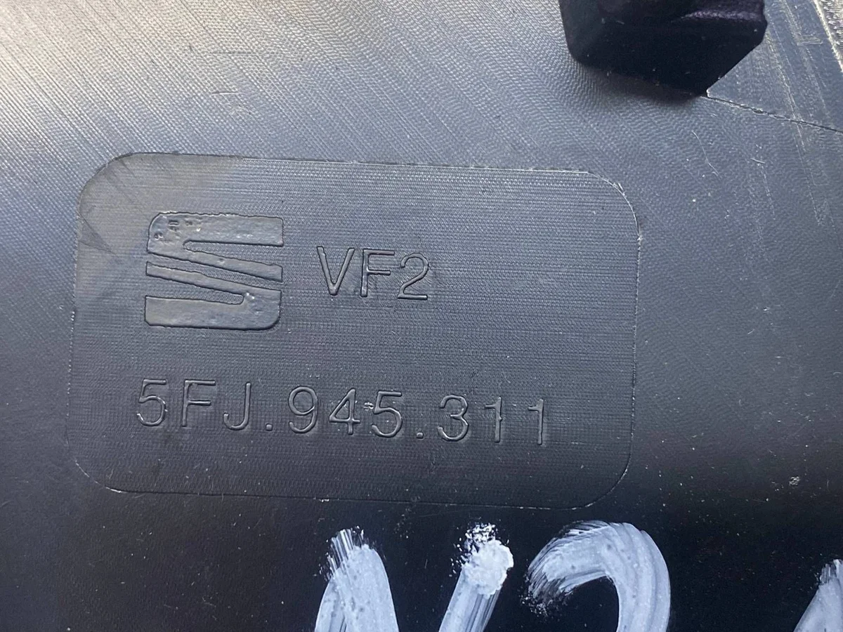 Achterlichtkap links Seat Tarraco 5FJ945311 thumbnail 7