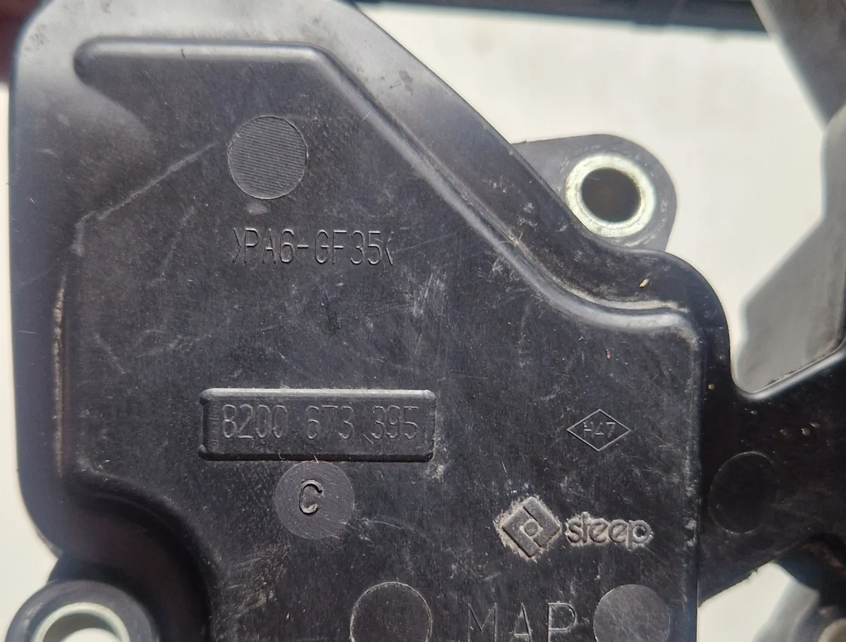 Renault 2.0D Ventildeckel OE 8200673395 thumbnail 7