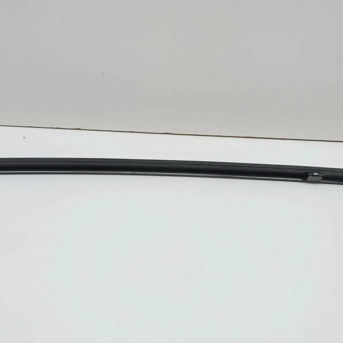 Daklijst links Audi e-tron GT 4J3853261 image 6