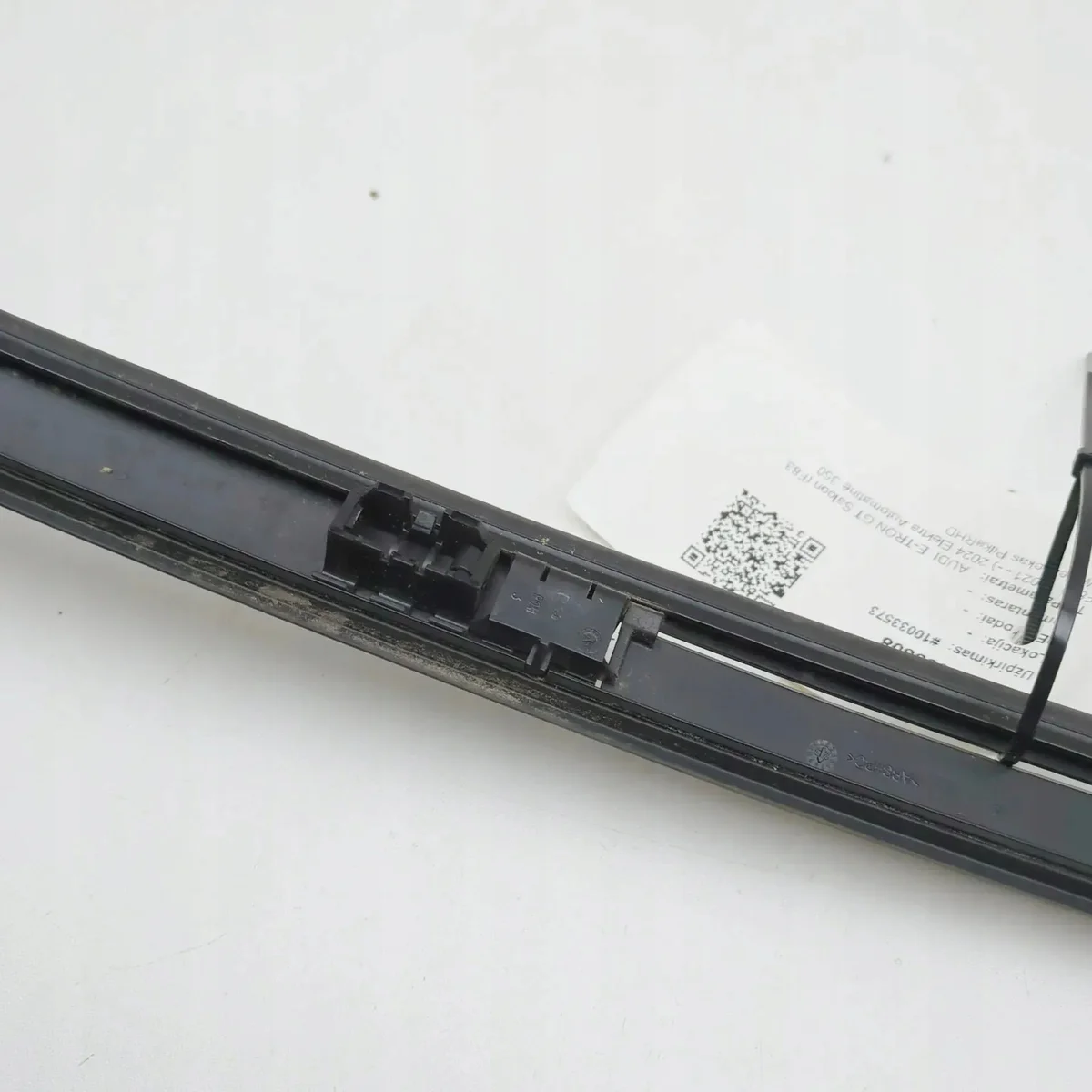 Daklijst links Audi e-tron GT 4J3853261 image 8