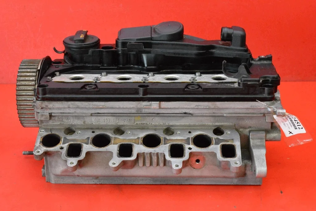 Engine Cylinder Head 03L103373 Audi A4 B8 2.0 TDI
