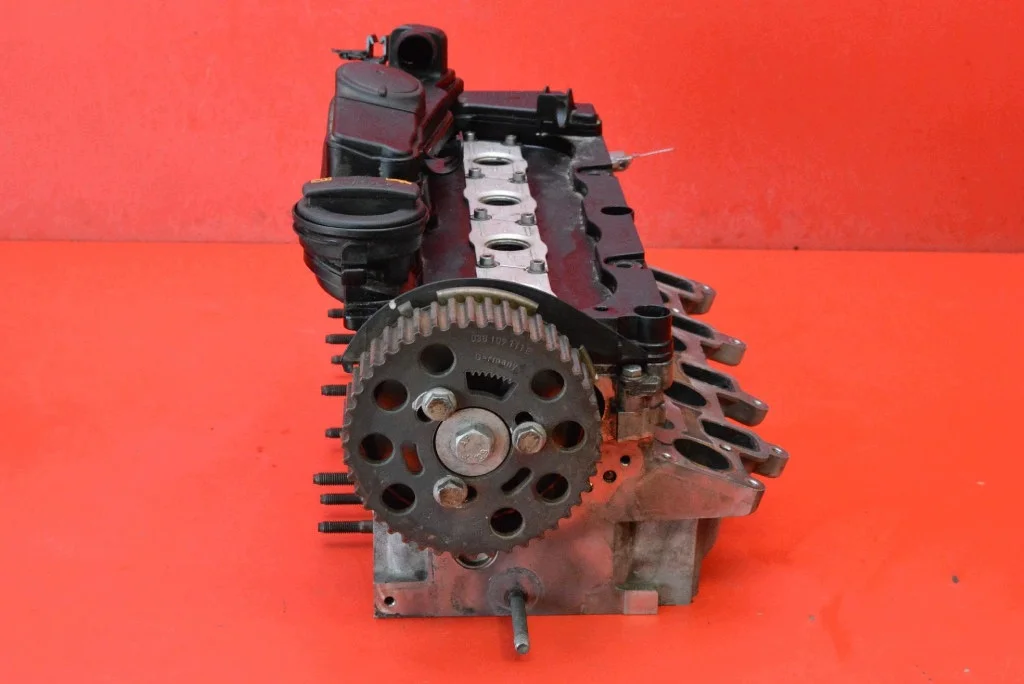 Sylinterinkansi Audi A4 B8 2.0 TDI image 7