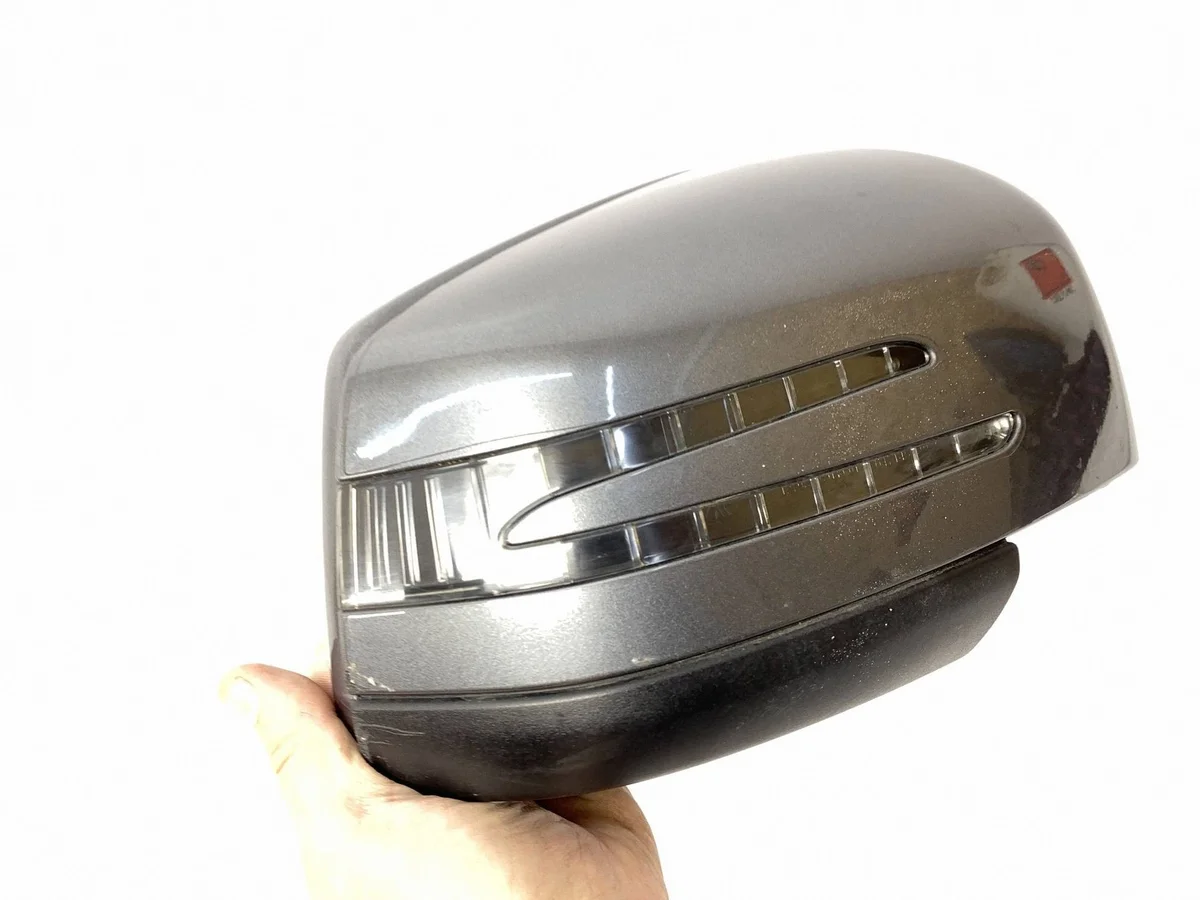 Capa Retrovisor Mercedes-Benz GLE Usada image 5