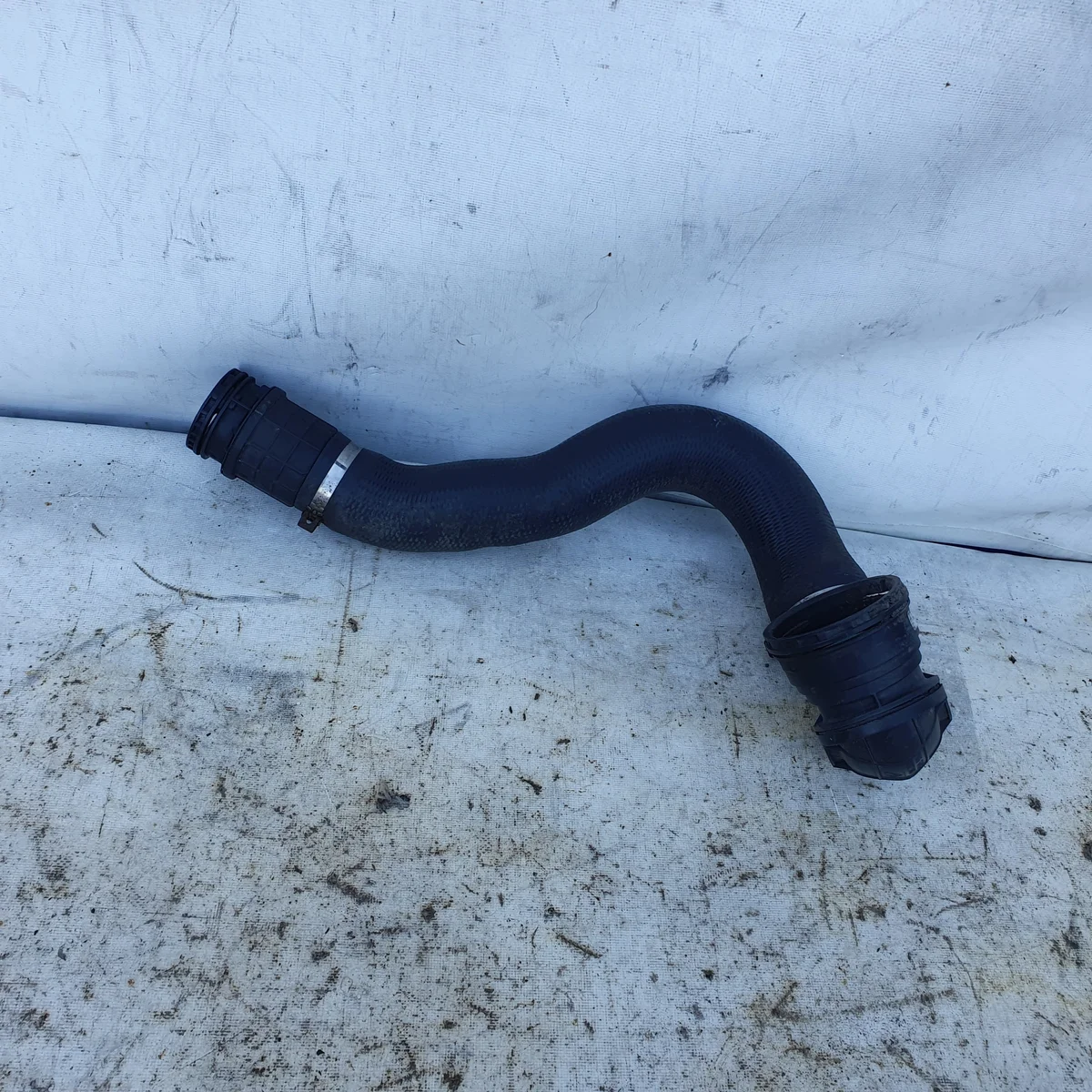 Intercooler Schlauch Opel Astra J Zafira C 1.6 CDTI image 5