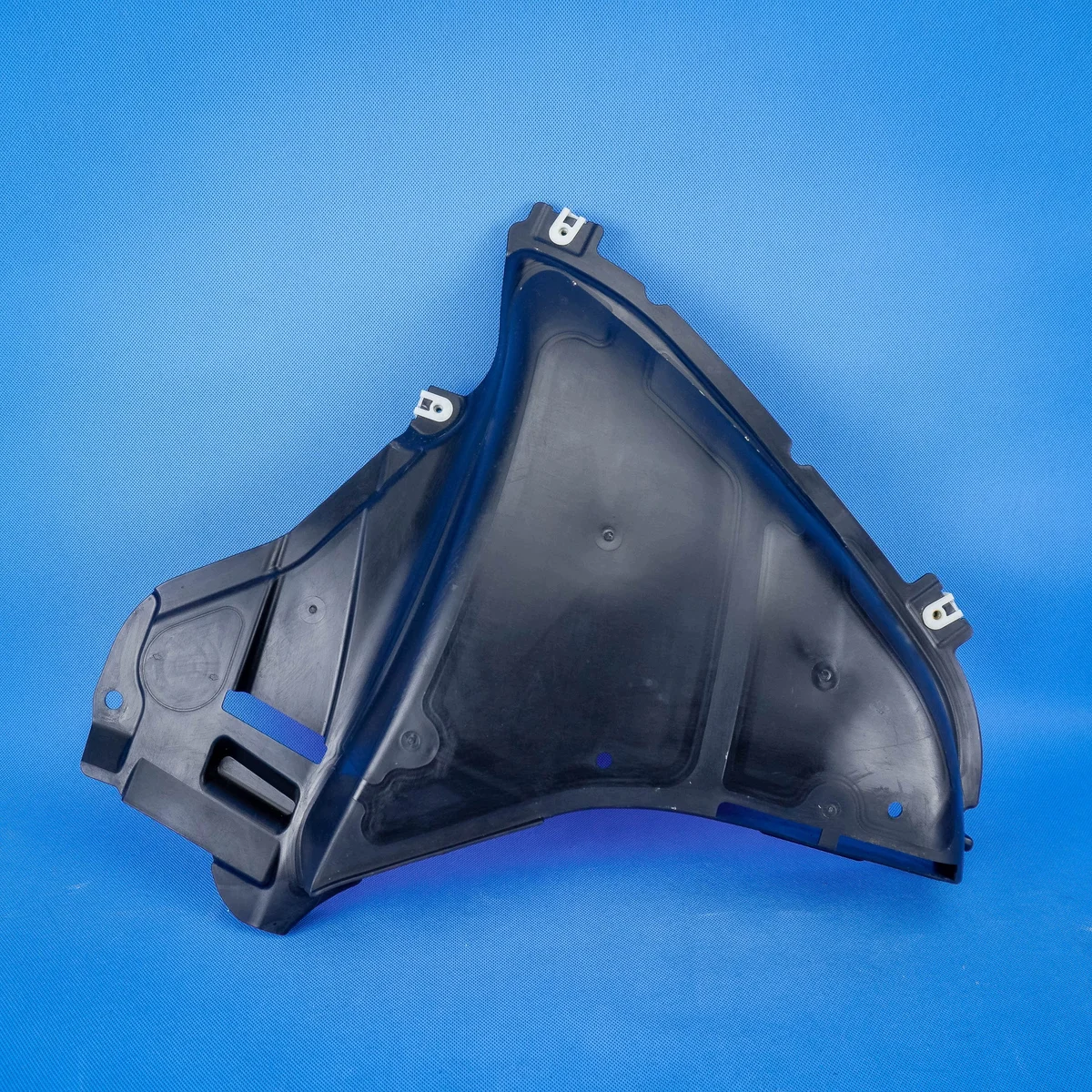 BMW 5 G30 LCI Spoiler passage roue avant gauche image 4