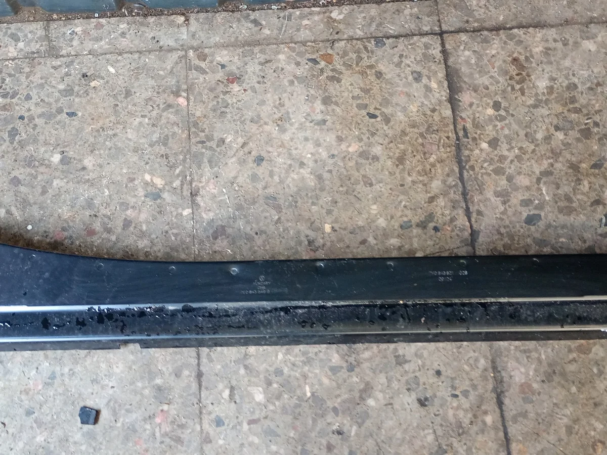 Führung Tür Schiebetür VW T5 T6 7H0843549B image 3