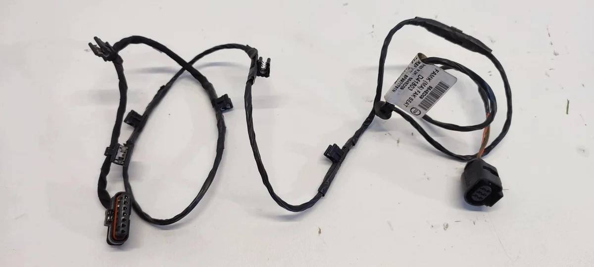 Seat Arona Kabelbaum Radar vorne 6F9971761N