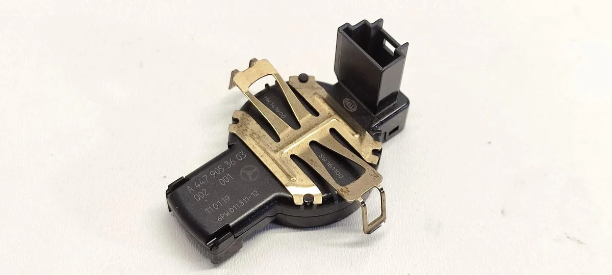 Regensensor Mercedes Vito W447 A4479053603 image 3