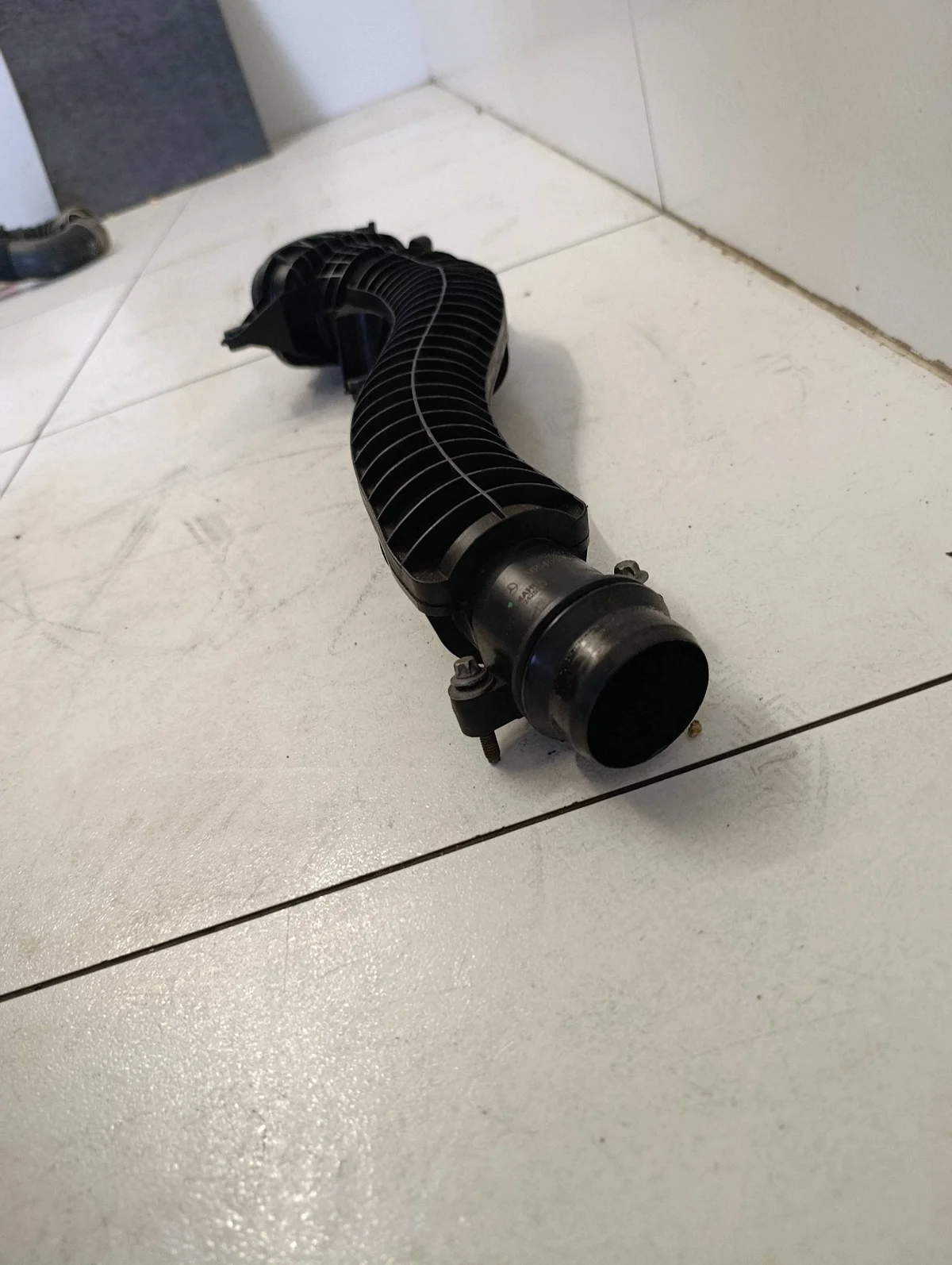 Tubo Intercooler Mercedes Clase B W247 A6540980107 image 5