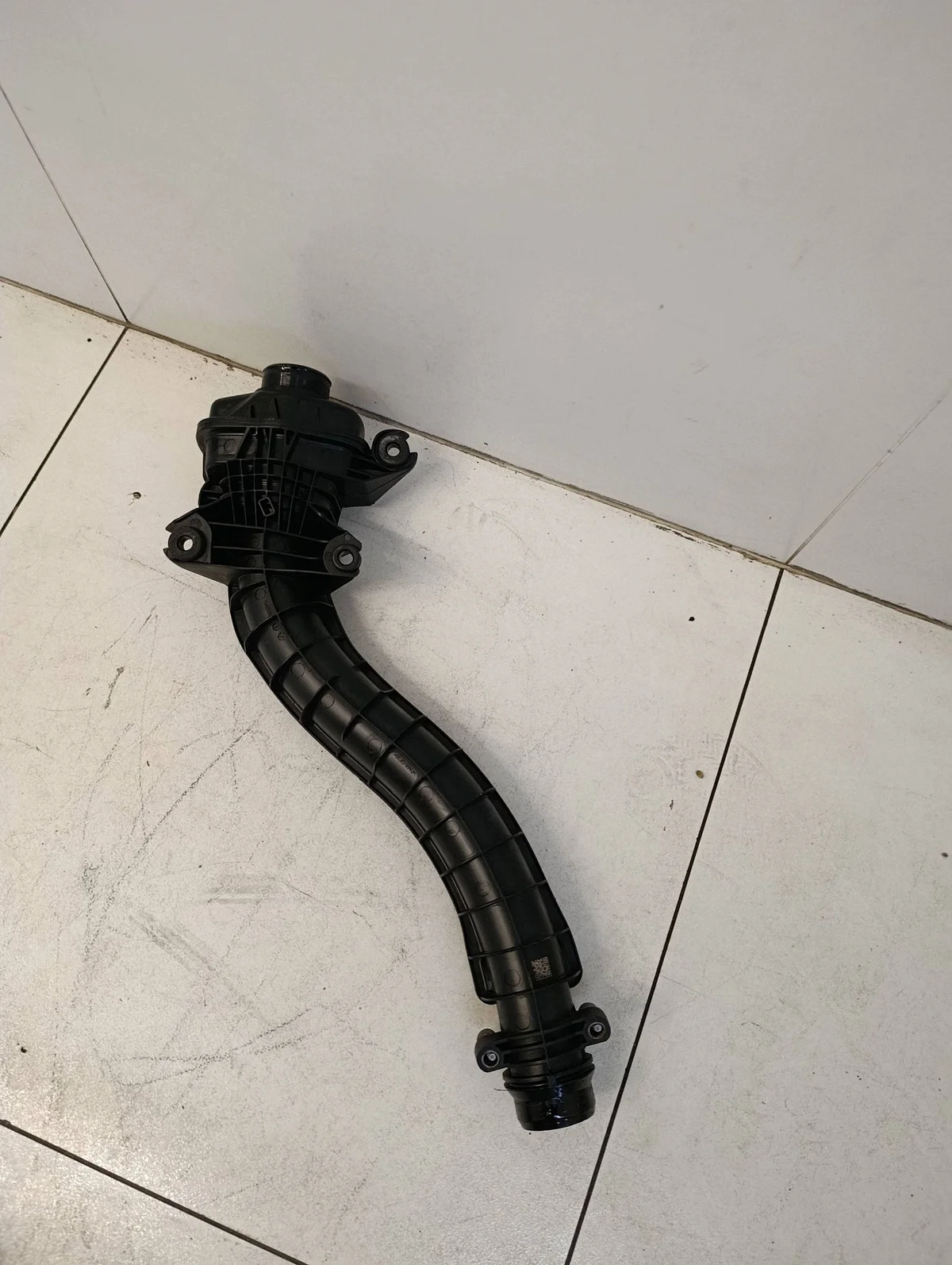 Tubo Intercooler Mercedes Clase B W247 A6540980107 image 6