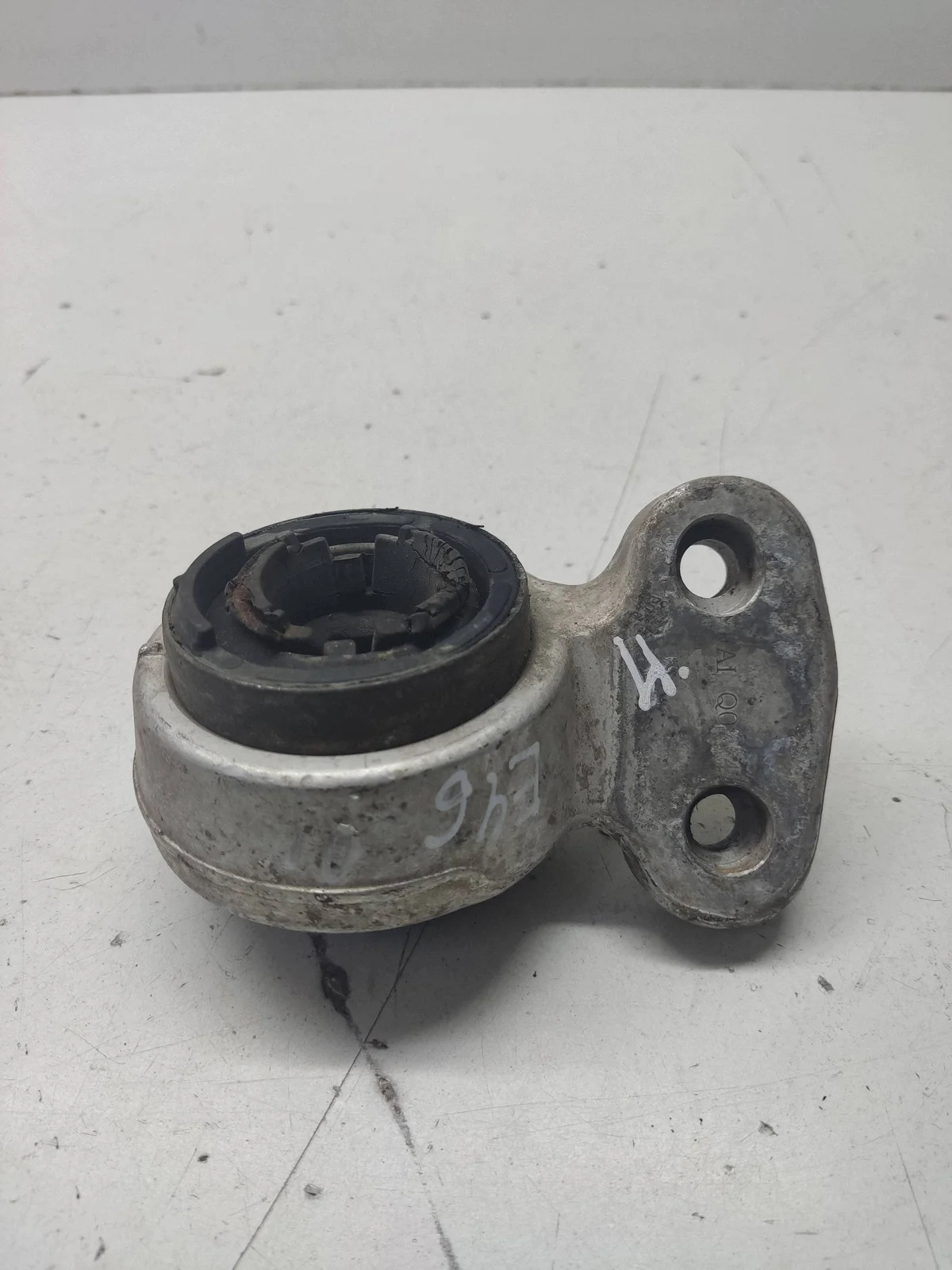 BMW 3 E46 2002 Boccole Braccio Sospensione 16607852