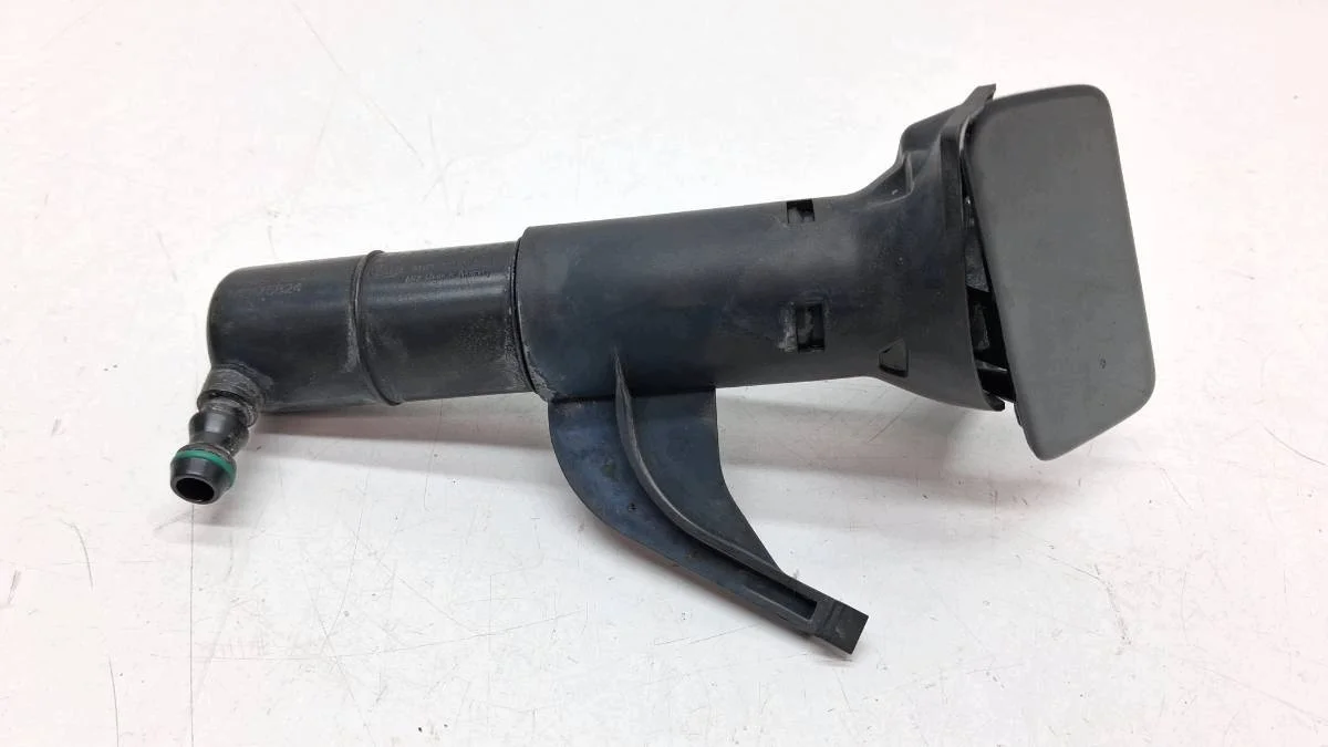 Lave-phare gauche VW Touareg II 7P image 4