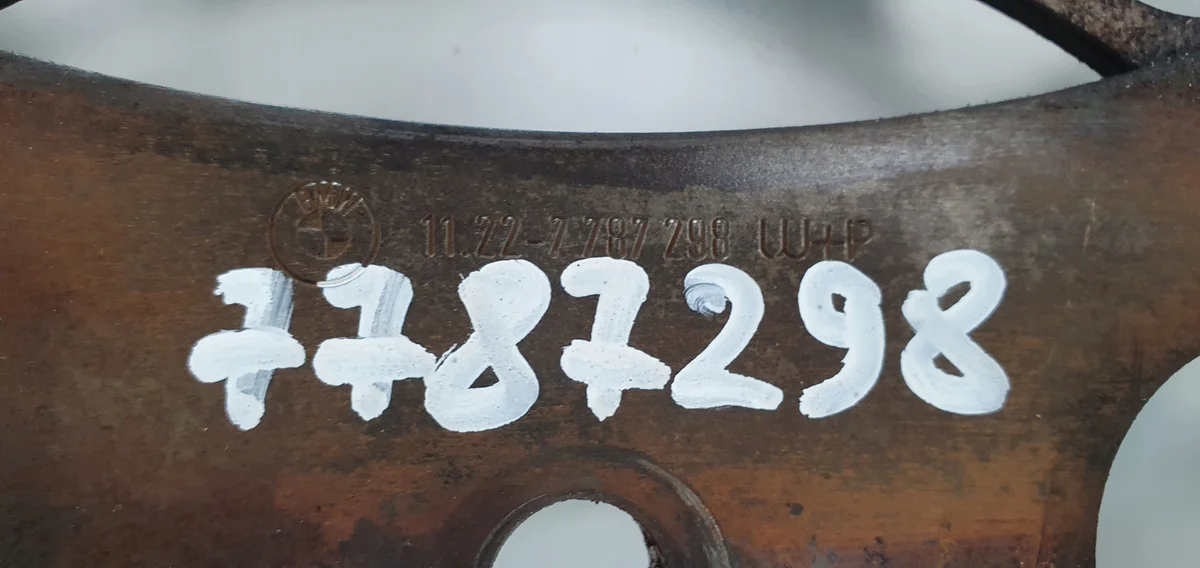 BMW E87 E46 E90 E60 E61 Flywheel 7787298 image 4