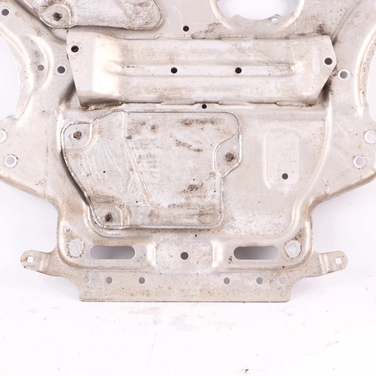 BMW G11 G12 G30 Plaque Sous Moteur 6887547 image 5