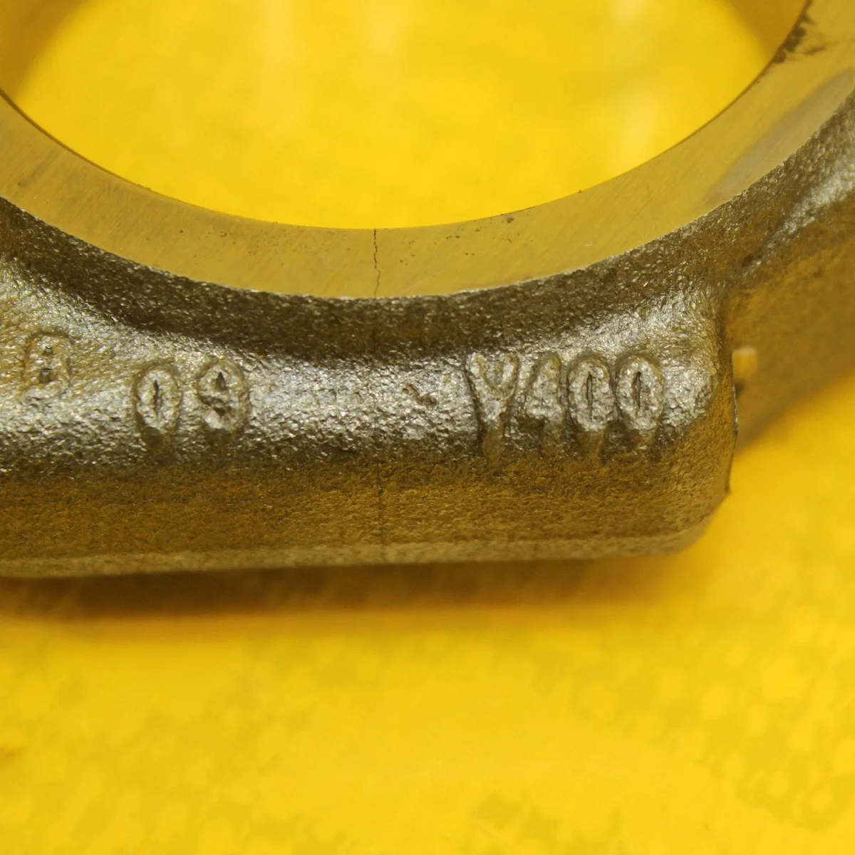 Kurbelwelle VW Golf VI 2.0 TDI CFG 038J2927 image 4