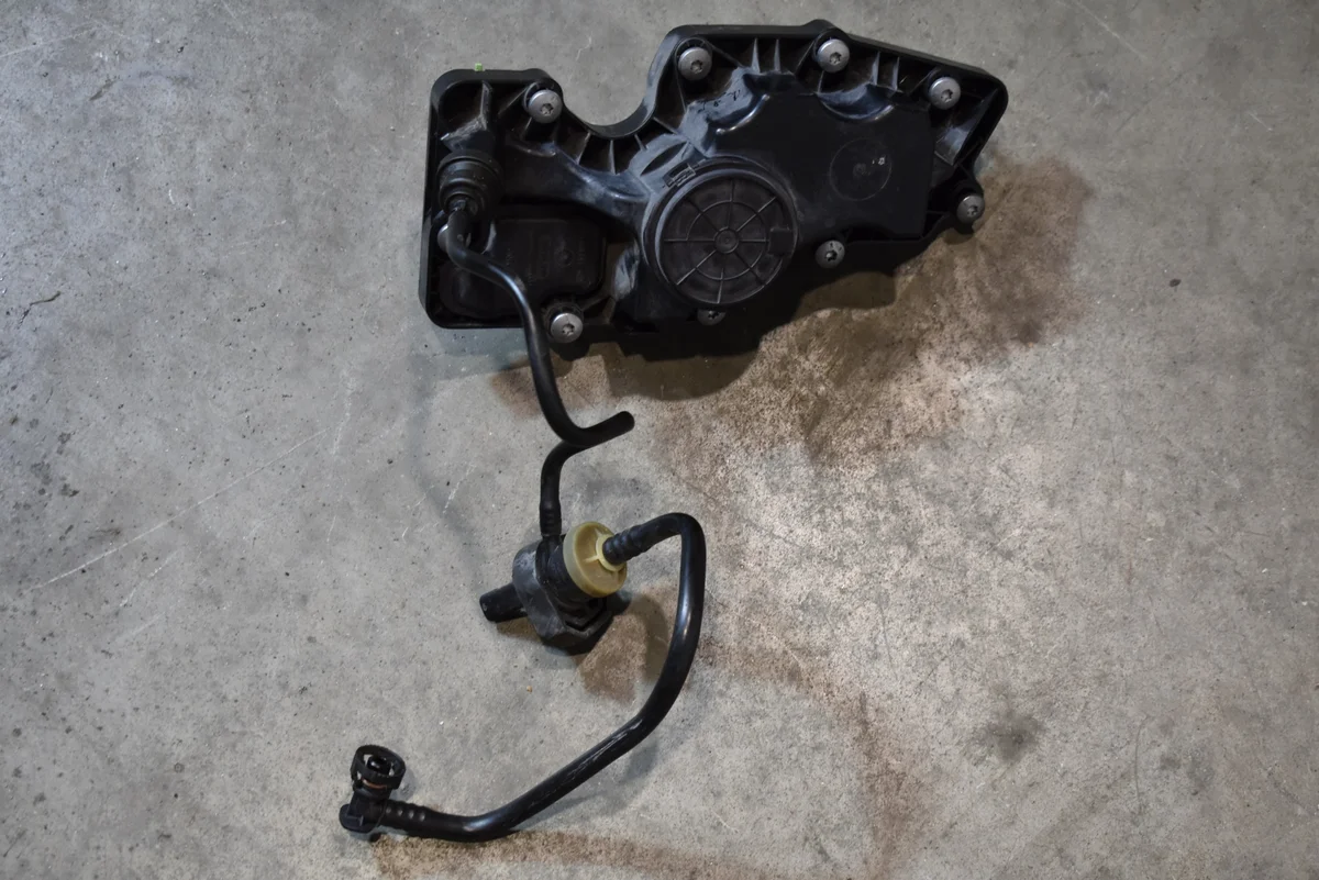 Separador de Óleo Mercedes A2600100300 Usado
