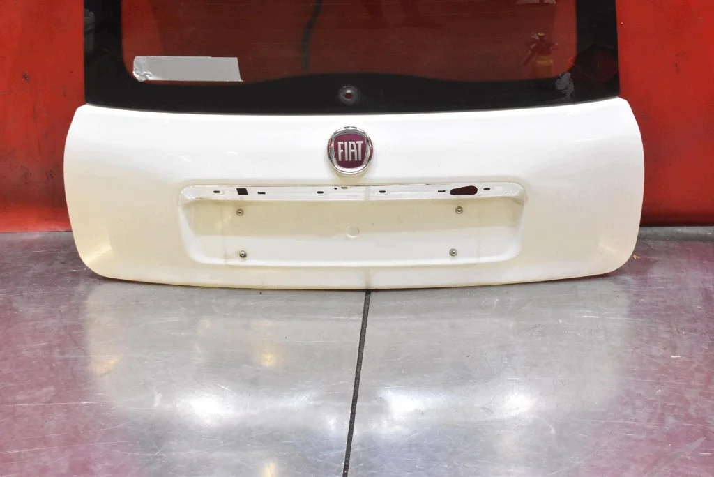 Heckklappe Fiat Panda III 2011-20 Weiß image 3