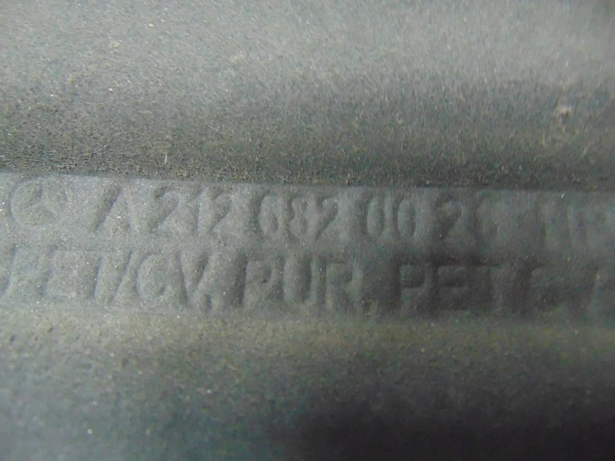 Isolation capot Mercedes-Benz E A207 A2126820026 image 10