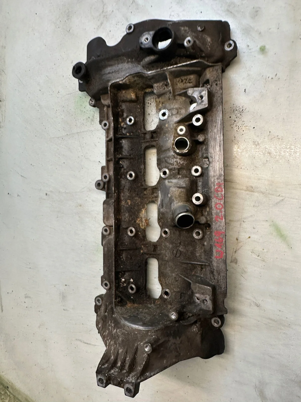 Couvre-culasse Mercedes A6400160605