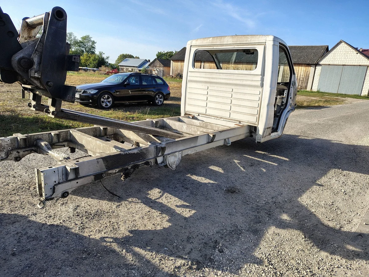 Peugeot Boxer II Lift Container Body