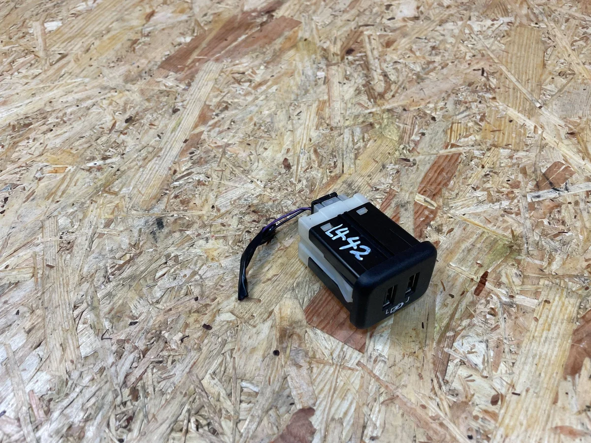 USB Ladeanschluss Buchse Opel Insignia B II image 7