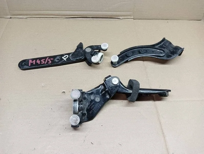 VW Caddy Door Roller Guide Right 2K0843336A
