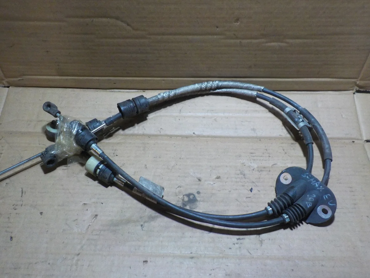 Ford S-Max 2.0 Gear Shift Cables Used image 2
