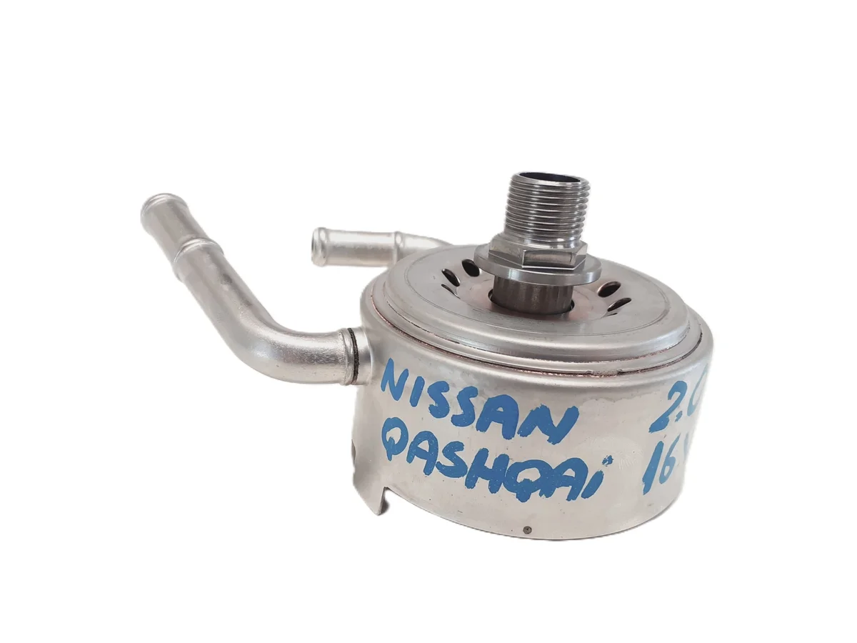 Koeler Olie Nissan Qashqai 2.0 16V MR20 Gebruikt
