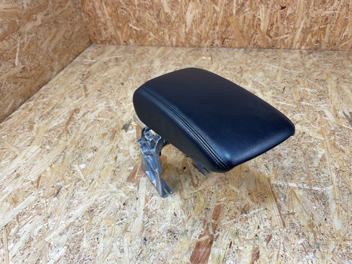 Armsteun Audi A3 8V Leder OE 8V0864283 image 4