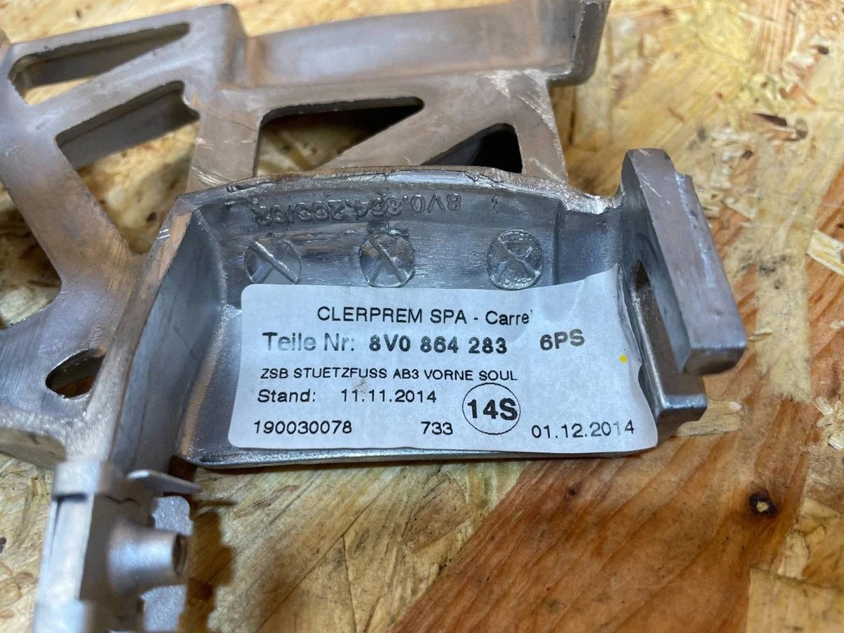 Armsteun Audi A3 8V Leder OE 8V0864283 image 10