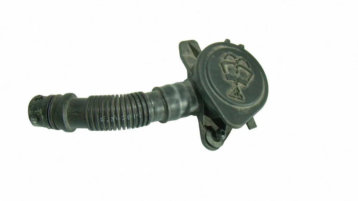 Tubo de Lavagem BMW 3 F30 F35 F31 61667241664