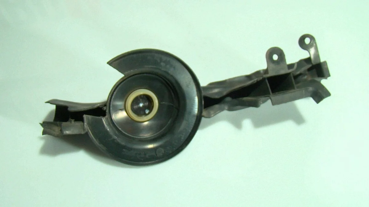 Dichtung Motorhaube BMW 3 F30 F35 F31 OE image 4
