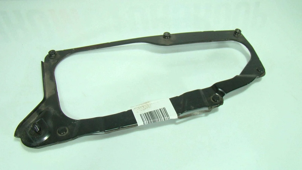Peça Compartimento Motor BMW 3 F30 F35 F31