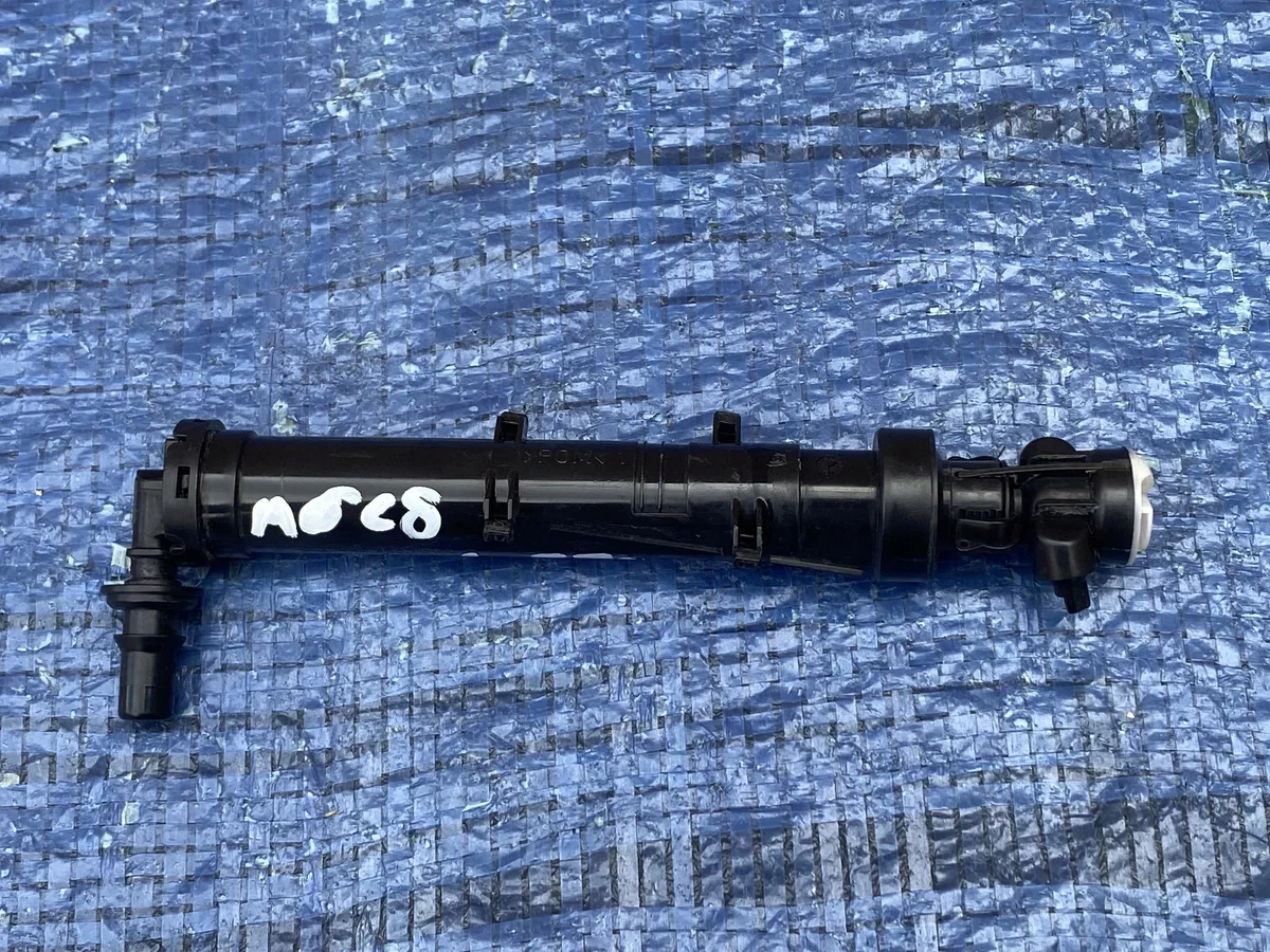 Audi 4K0955101 Limpiaparabrisas Faro Usado