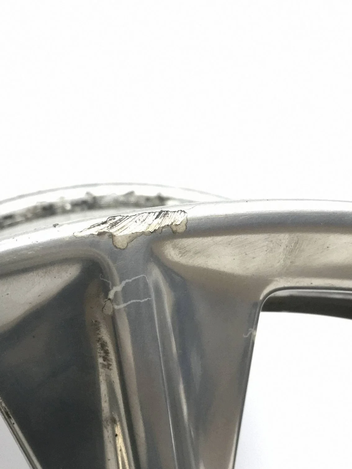 Cerchio in lega Ford 20" GT4C1007E1A usato image 6