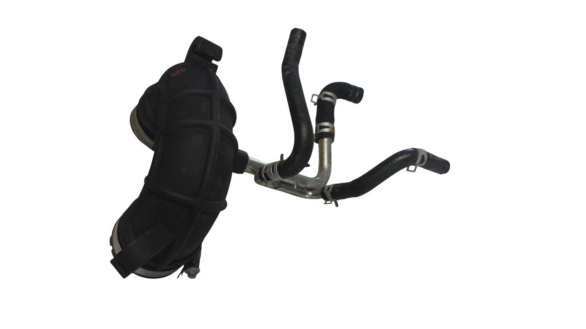 Luftslang Suzuki Swift V 1.2 -14