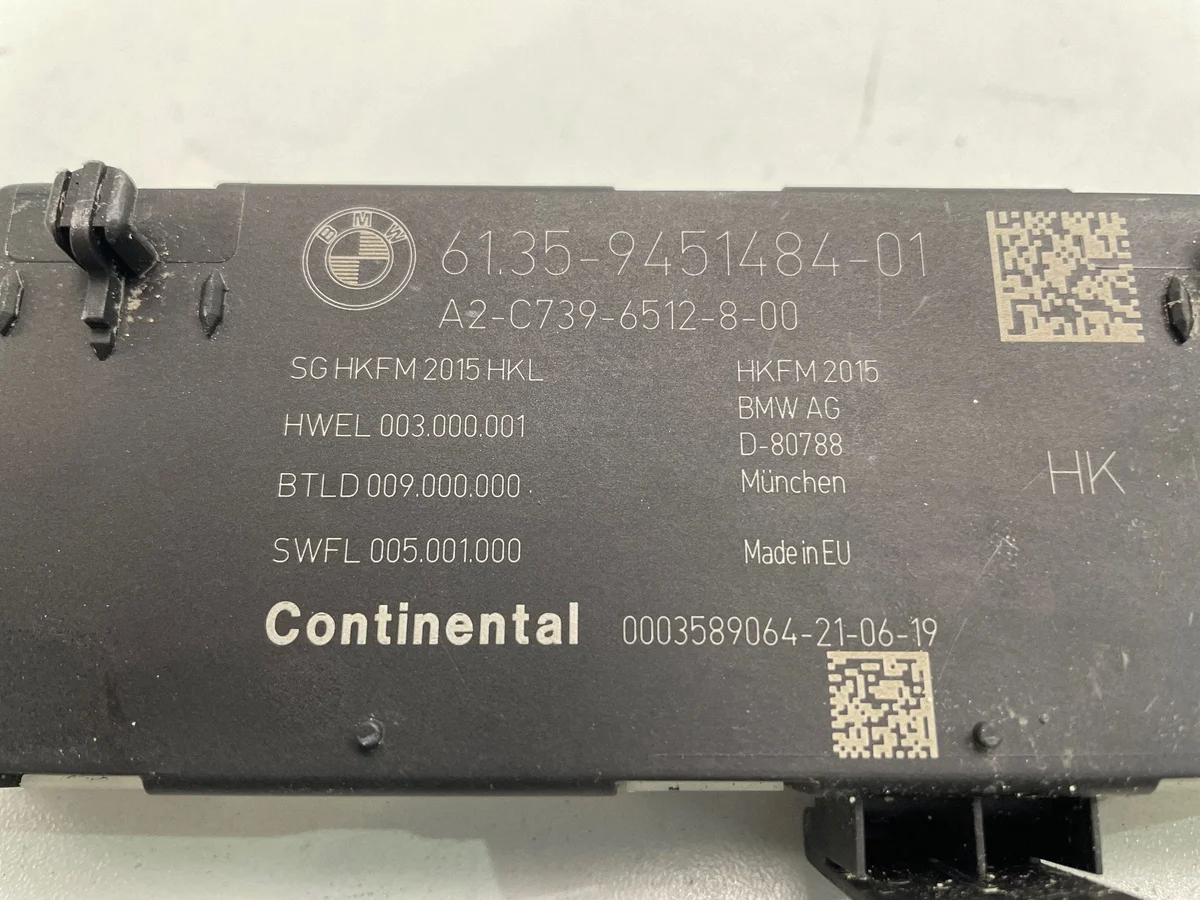 BMW G30 G31 G20 Trunk Lid Control Module 9451484 image 3