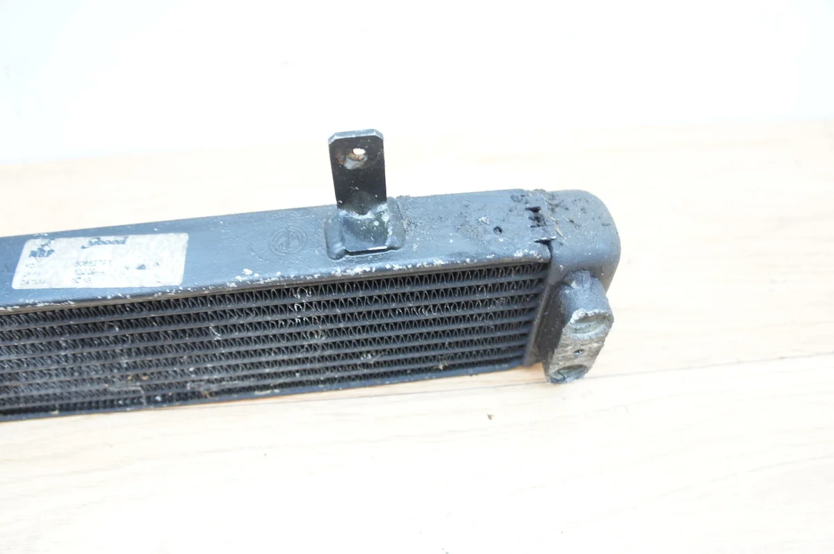 Alfa Romeo 166 öljynjäähdytin image 5