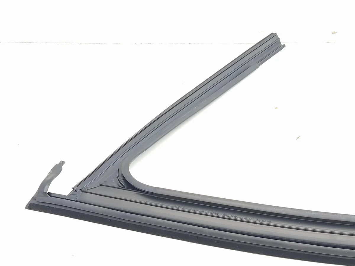 Dichtung Frontscheibe Skoda Enyaq iV 5LA837432B image 6