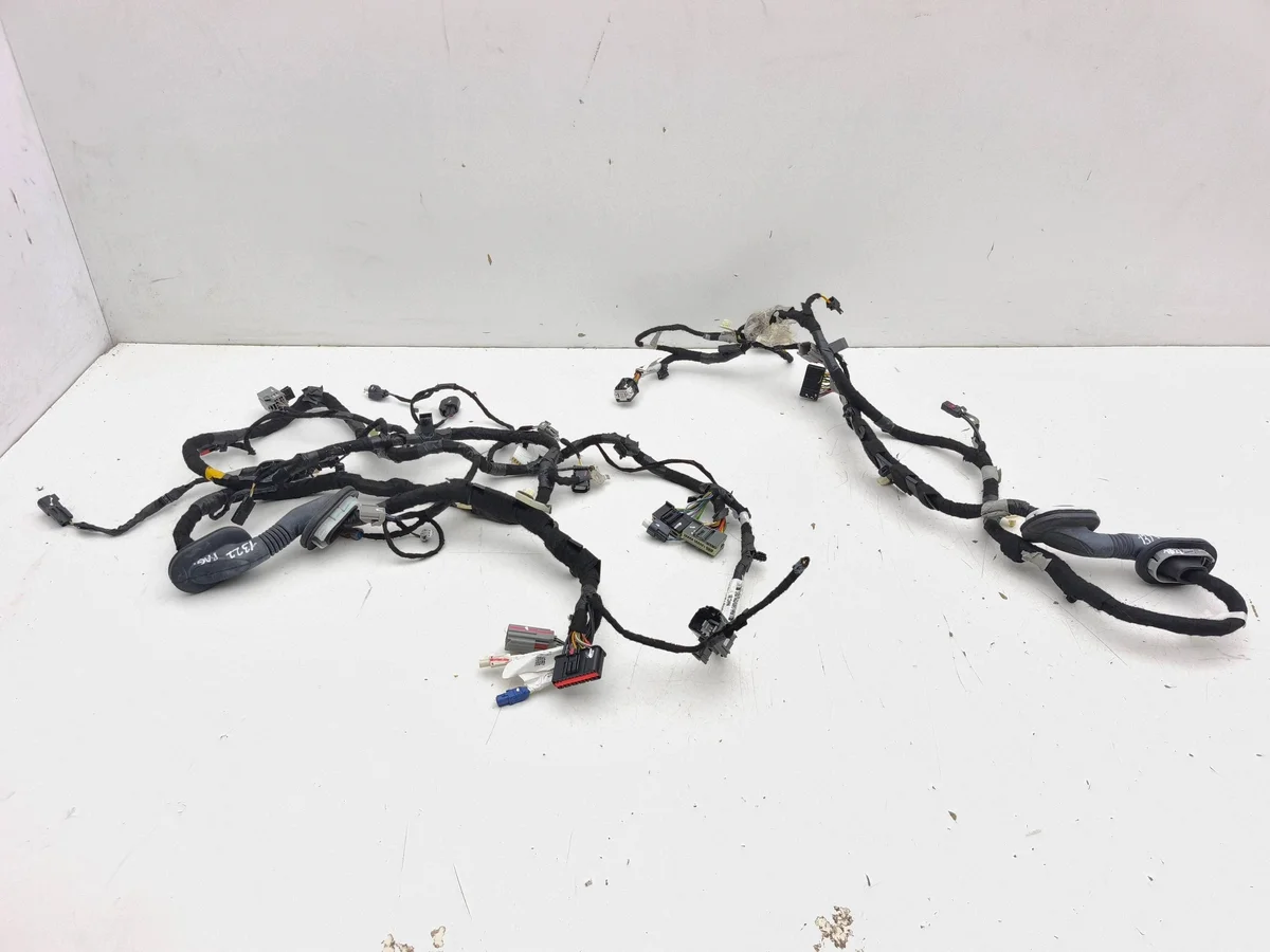 Ford Mustang Mach-E Cable Maletero PJ8T13A409