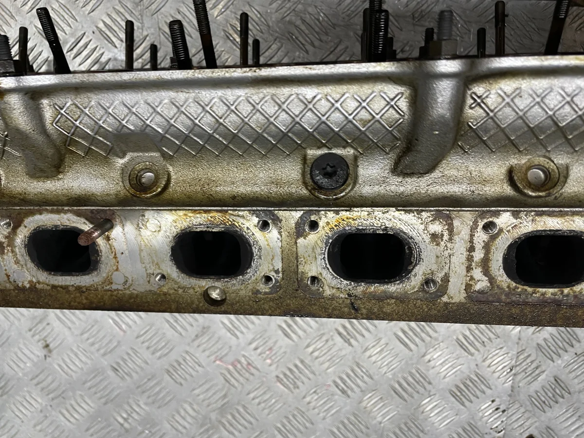 Testata BMW E46 2.2B R6 01-06 Usata image 7