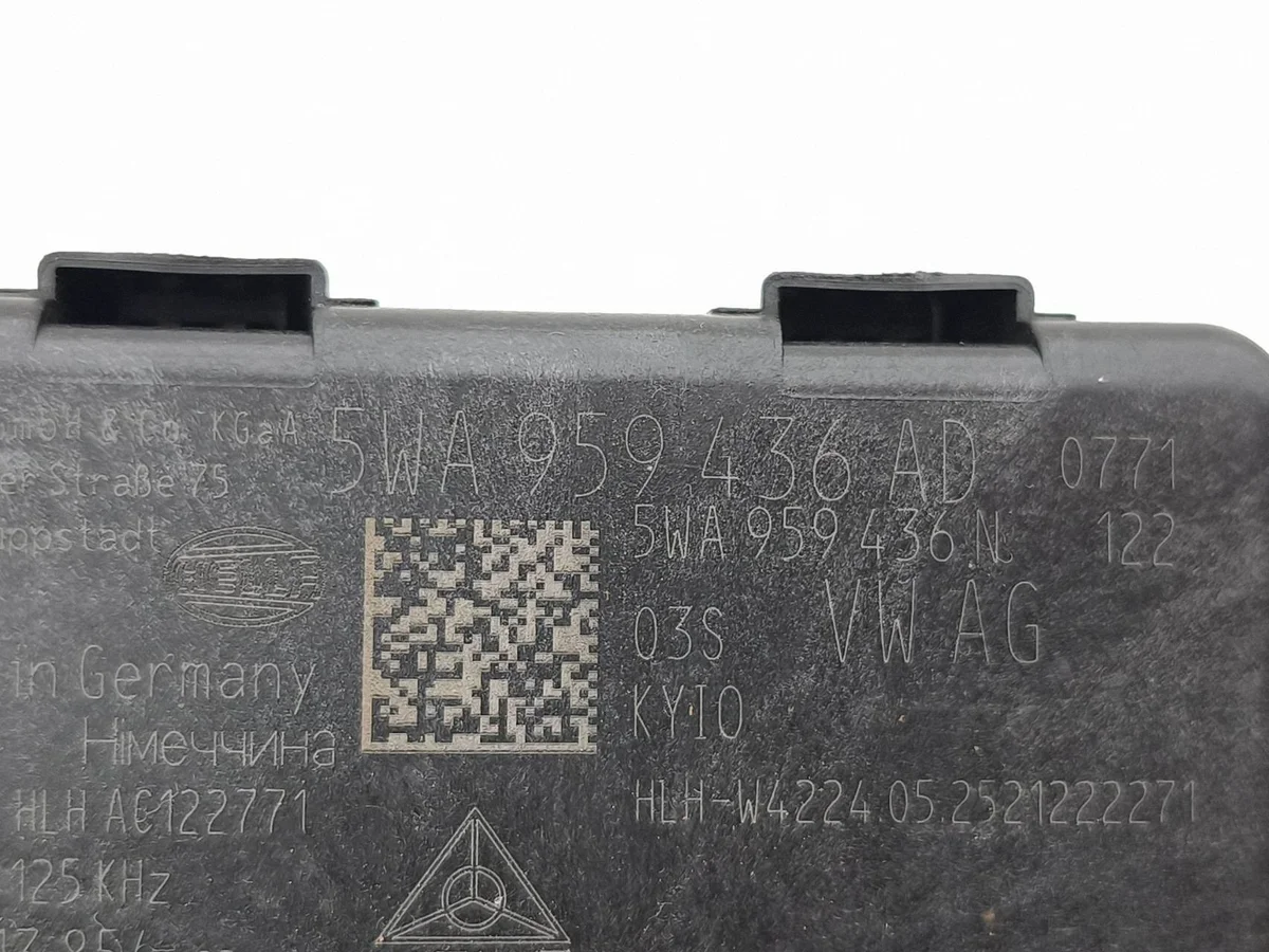 Module sans clé KESSY VW Passat B9 5WA959436AD image 6