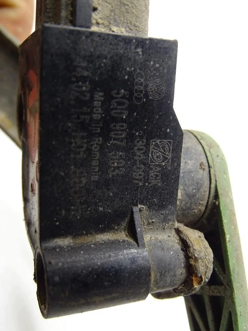 Sensor Niveauregulierung 5Q0907503 Audi Q3 image 5