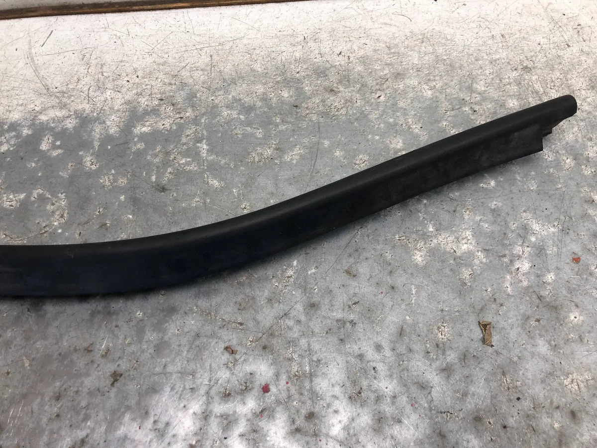 Joint de capot BMW F31 7239146 image 3