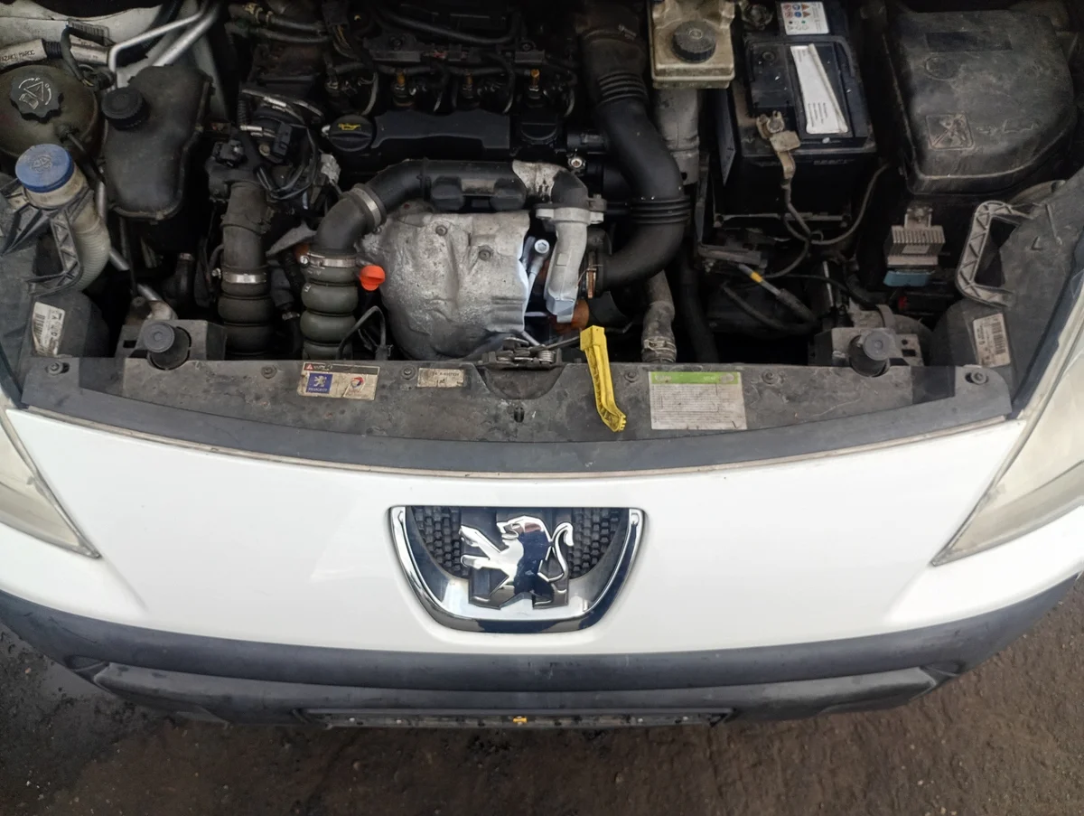 Renfort avant Peugeot Partner 2 II 08-12