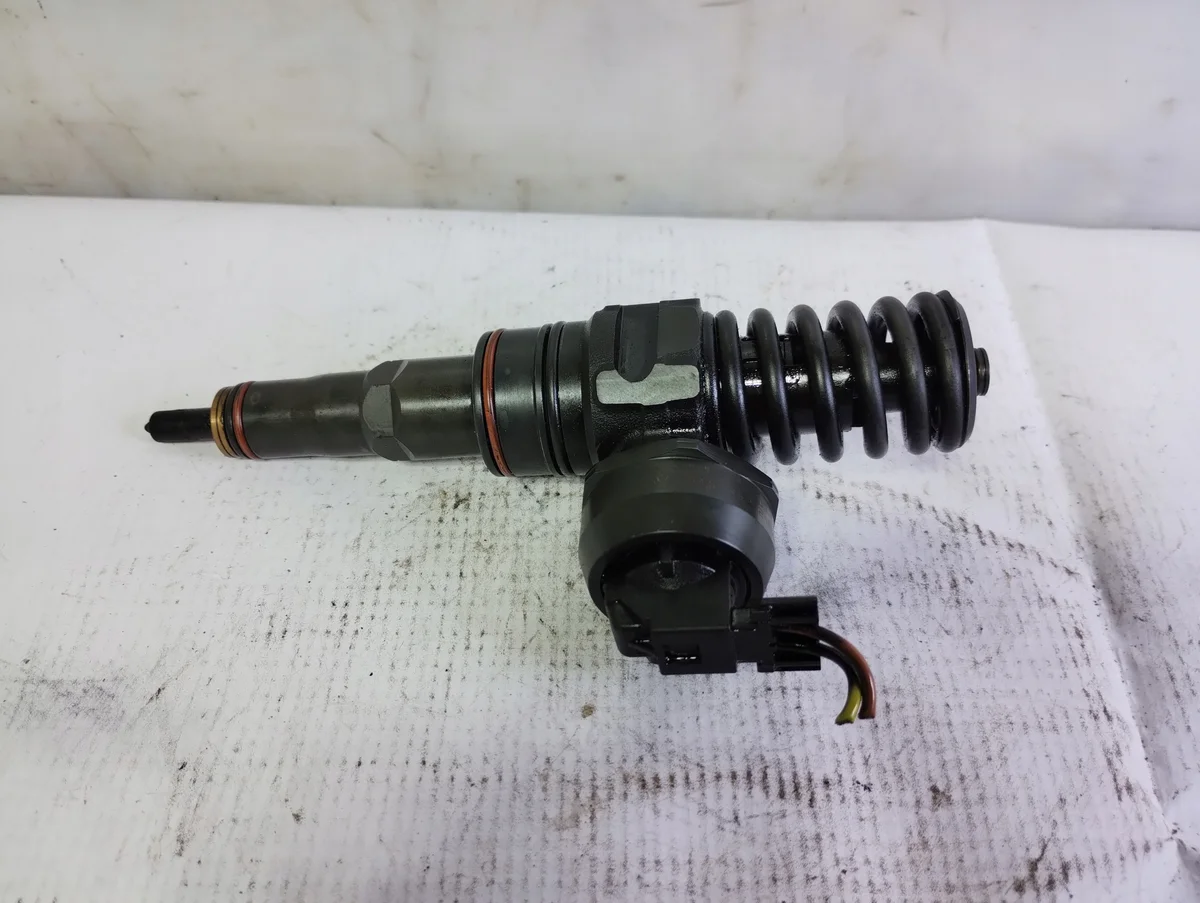 Insprutningspump Audi A4 B6 1.9 TDI image 4